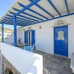 Exilze House Beachfront * キオニア