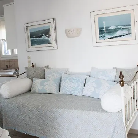 Exilze House Beachfront * Kionia