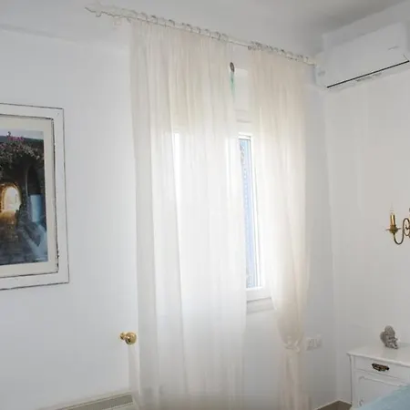 Exilze House Beachfront Vakantiehuis *