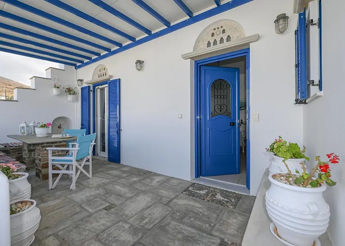 Exilze House Beachfront Kionia