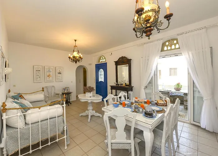 Сasa de vacaciones Exilze House Beachfront Kionia