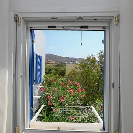Exilze House Beachfront Holiday home Kionia